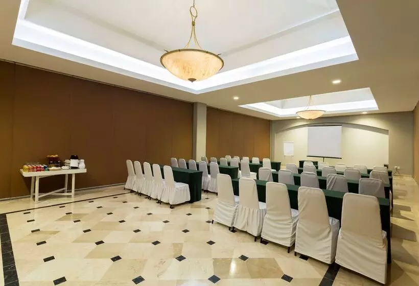 Doubletree By Hilton Hotel Veracruz