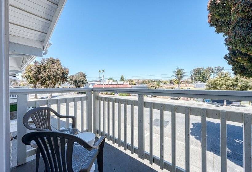 Отель Harbor House Inn