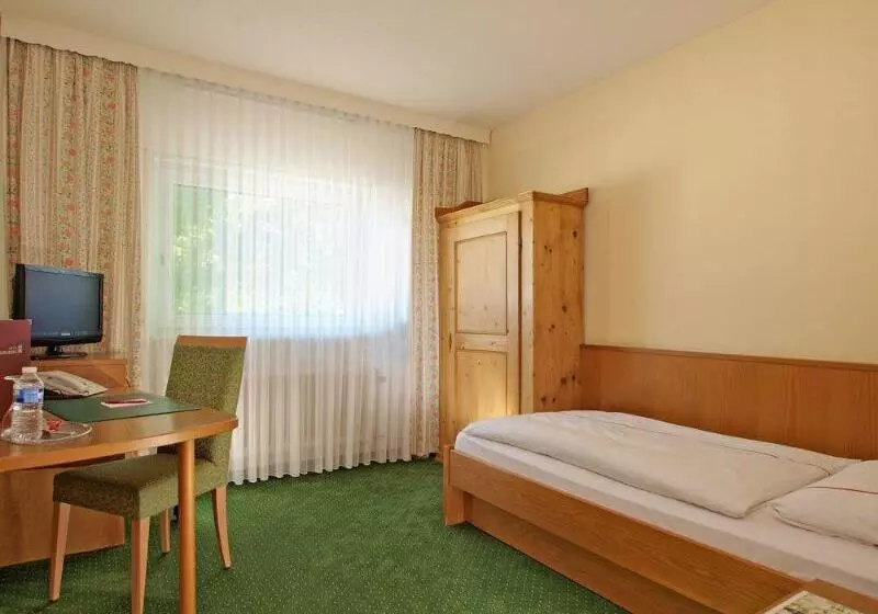 Отель Heidelberg