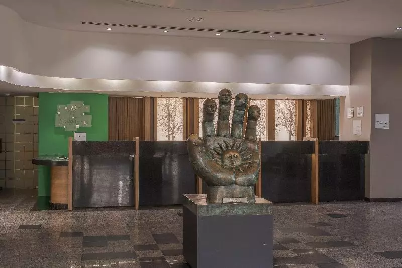 هتل Holiday Inn Guadalajara Select, An Ihg