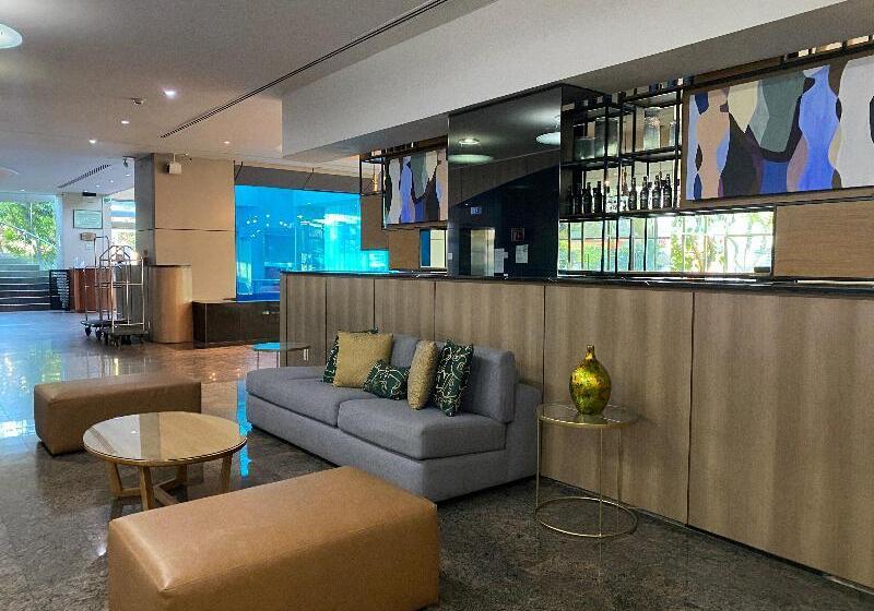 Otel Holiday Inn Guadalajara Select, An Ihg