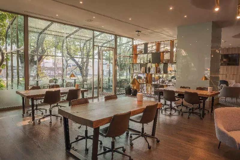 هتل Holiday Inn Guadalajara Select, An Ihg