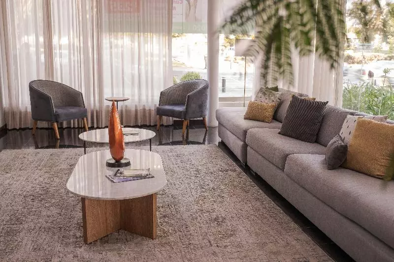 هتل Holiday Inn Guadalajara Select, An Ihg