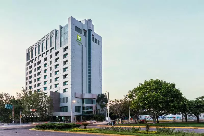 هتل Holiday Inn Guadalajara Select, An Ihg