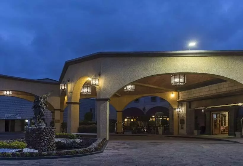 هتل Holiday Inn Queretaro Centro Historico, An Ihg