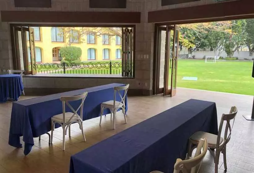 هتل Holiday Inn Queretaro Centro Historico, An Ihg