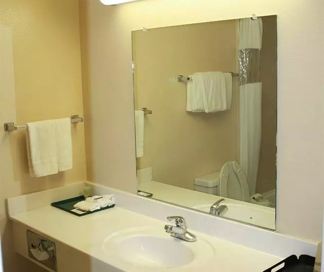 ホテル Studio 6 Burleson, TX