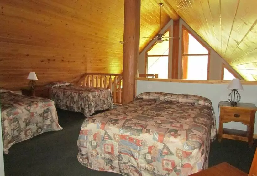 Hotelli Chancellor Peak Chalets
