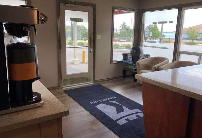 فندق Knights Inn Fort Erie