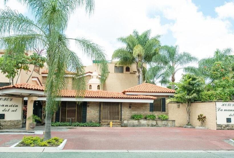 בית מלון כפרי La Mansion Del Sol