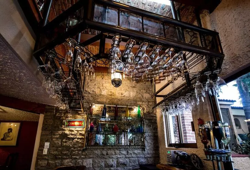 هتل La Mansion Del Sol