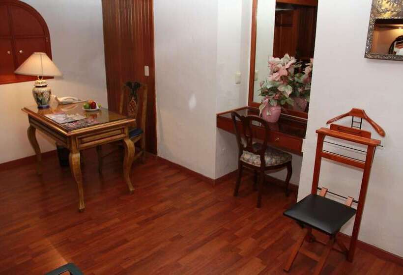 בית מלון כפרי La Mansion Del Sol