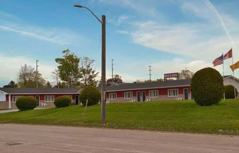 酒店 Maple Leaf Inn