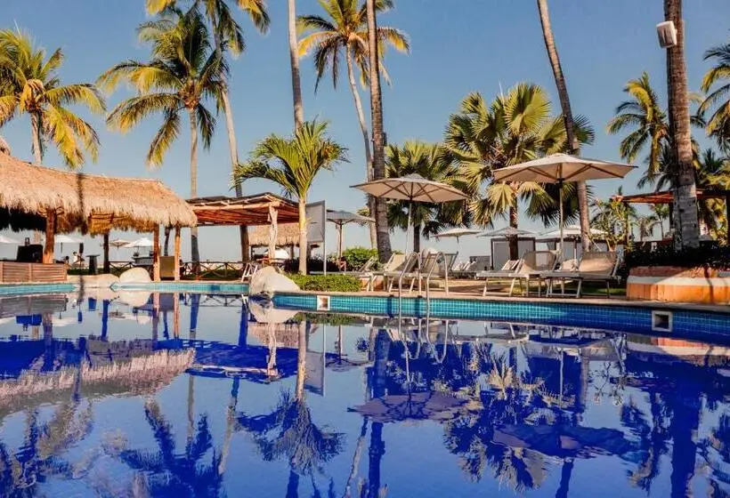 ホテル Plaza Pelicanos Grand Beach Resort All Inclusive