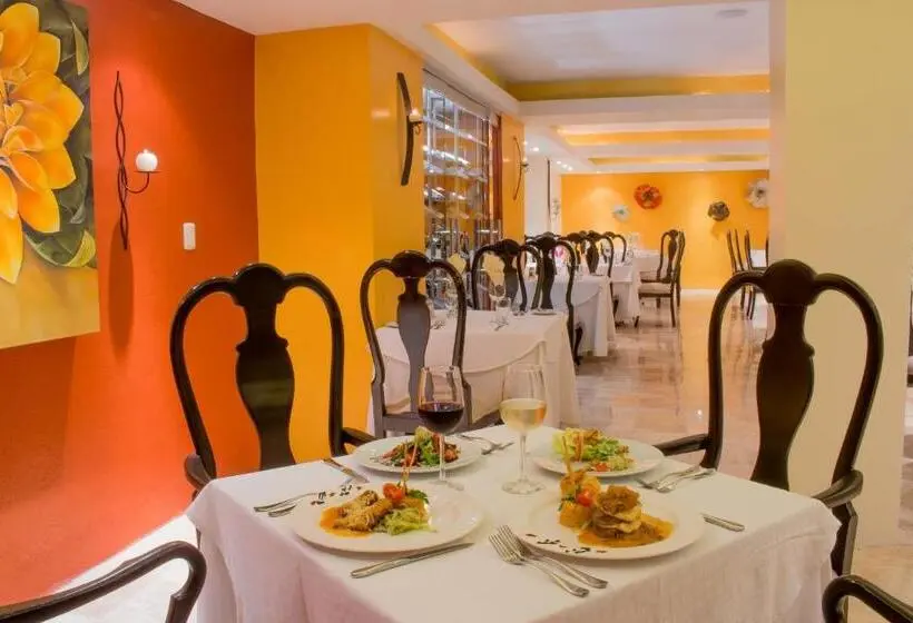 ホテル Plaza Pelicanos Grand Beach Resort All Inclusive