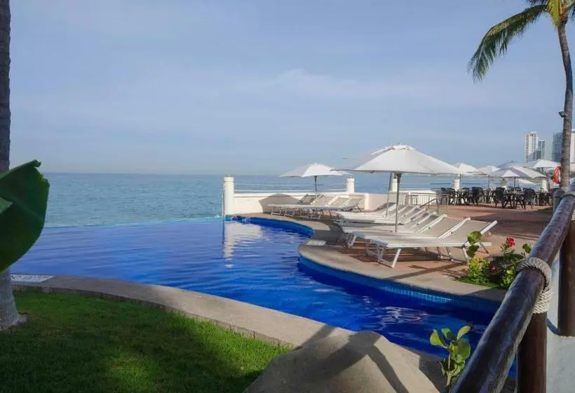 ホテル Plaza Pelicanos Grand Beach Resort All Inclusive