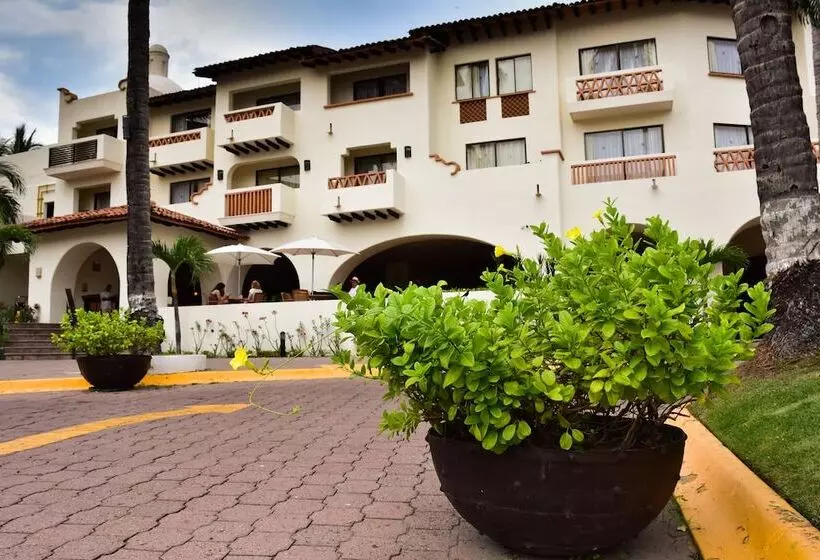 Отель Plaza Pelicanos Grand Beach Resort All Inclusive