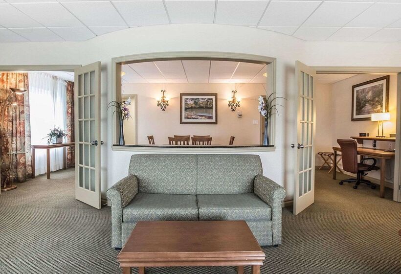 בית מלון כפרי Quality Suites