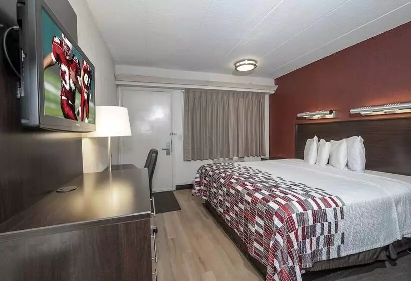 Отель Red Roof Inn Mt Laurel