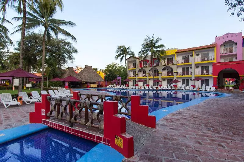 酒店 Grand Decameron Complex Bucerias, A Trademark All Inclusive Resort
