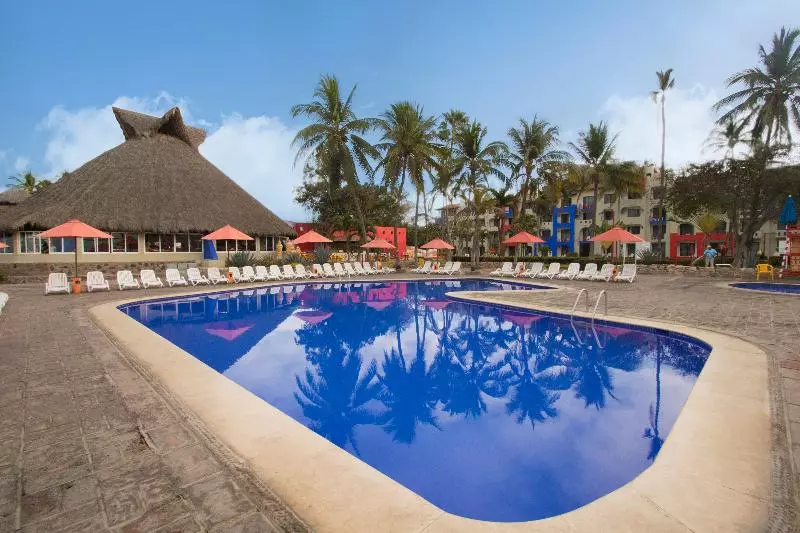 酒店 Grand Decameron Complex Bucerias, A Trademark All Inclusive Resort