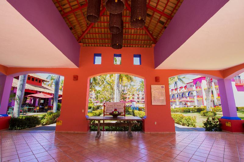 ホテル Grand Decameron Complex Bucerias, A Trademark All Inclusive Resort