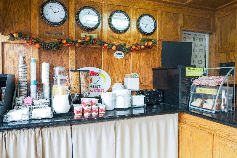 בית מלון כפרי Signature Inn San Francisco Marina District