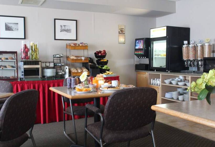 Hotel Travelodge By Wyndham Fort Mcmurray