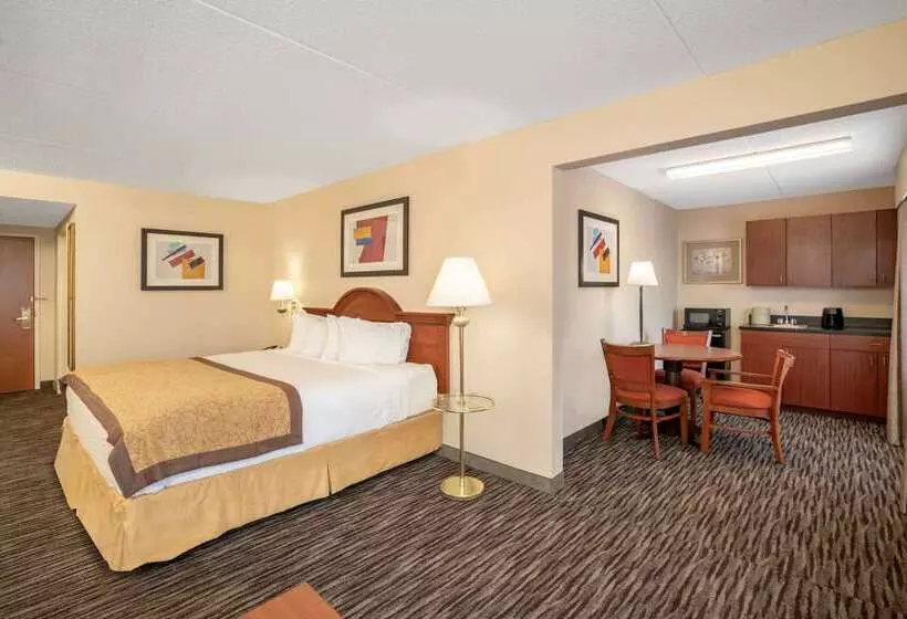 Otel Wingate By Wyndham Charlotte Airport