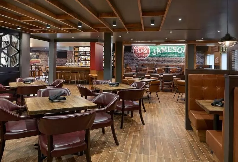 مُتل Four Points By Sheraton Vaughan