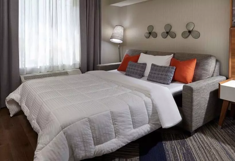 مُتل Four Points By Sheraton Vaughan