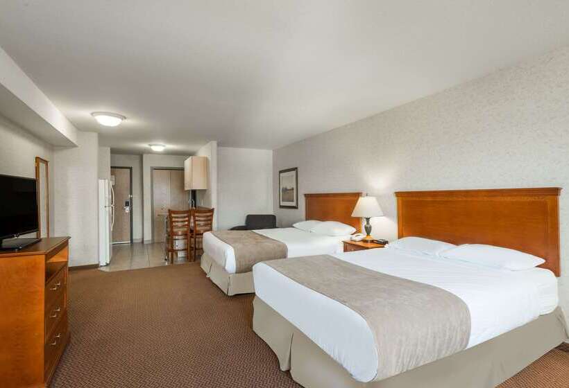 Motel Super 8 By Wyndham Grande Prairie