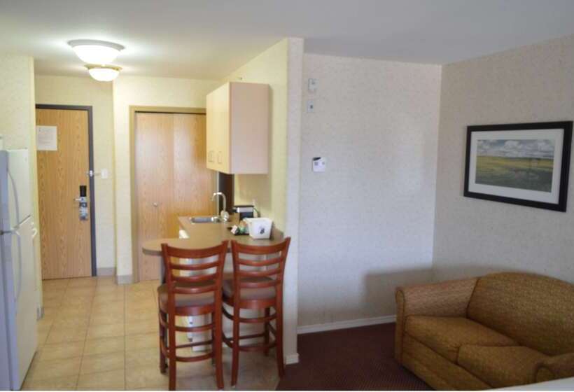 Motel Super 8 By Wyndham Grande Prairie