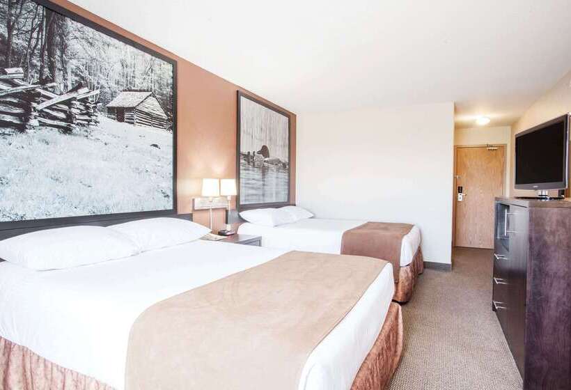 Motel Super 8 By Wyndham Meadow Lake