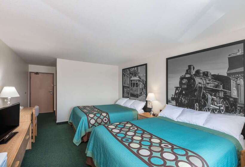 مُتل Super 8 By Wyndham Moose Jaw Sk