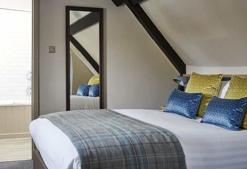 The Bear Hotel By Greene King Inns