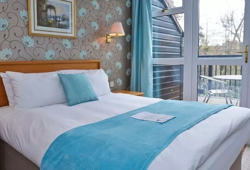 The Bear Hotel By Greene King Inns