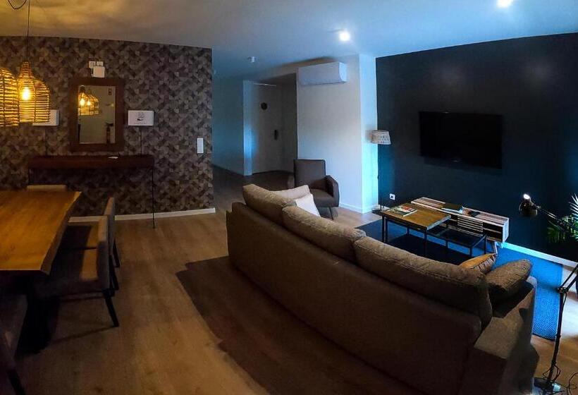 تختخواب و صبحانه O Cantinho Dos Cabrais