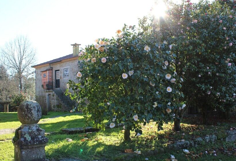 Excellent Cottage In Santa Comba With Communal Swimming Pool