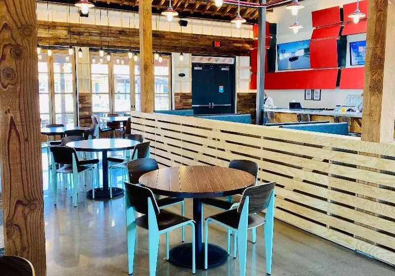 Cotton Court Hotel, By Valencia Hotel Collection