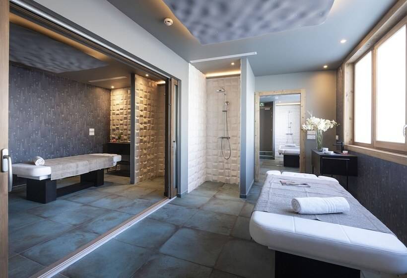 בית מלון כפרי Hôtel Club Mmv Plagne 2000