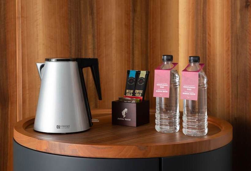 ホテル Mövenpick Moscow Taganskaya