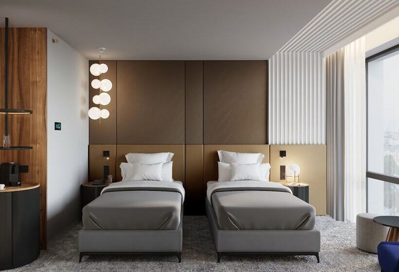 ホテル Mövenpick Moscow Taganskaya