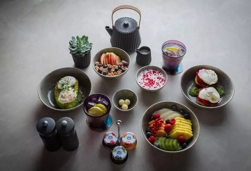 ホテル Mövenpick Moscow Taganskaya