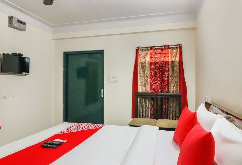 Otel Oyo 46738 Egmore Shelters