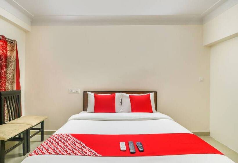 Otel Oyo 46738 Egmore Shelters