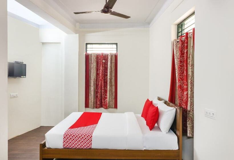 Otel Oyo 46738 Egmore Shelters