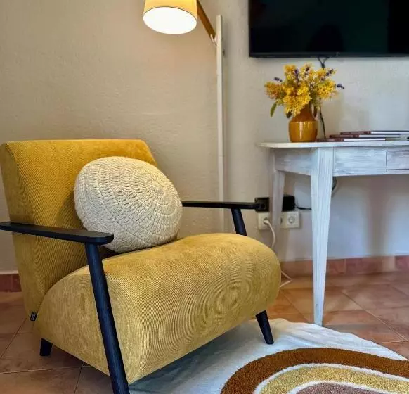 L Hotelet D Estamariu Cal Teixidor