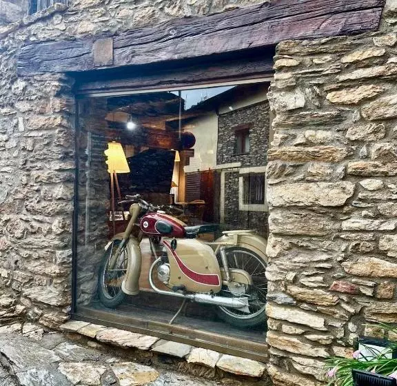 L Hotelet D Estamariu Cal Teixidor