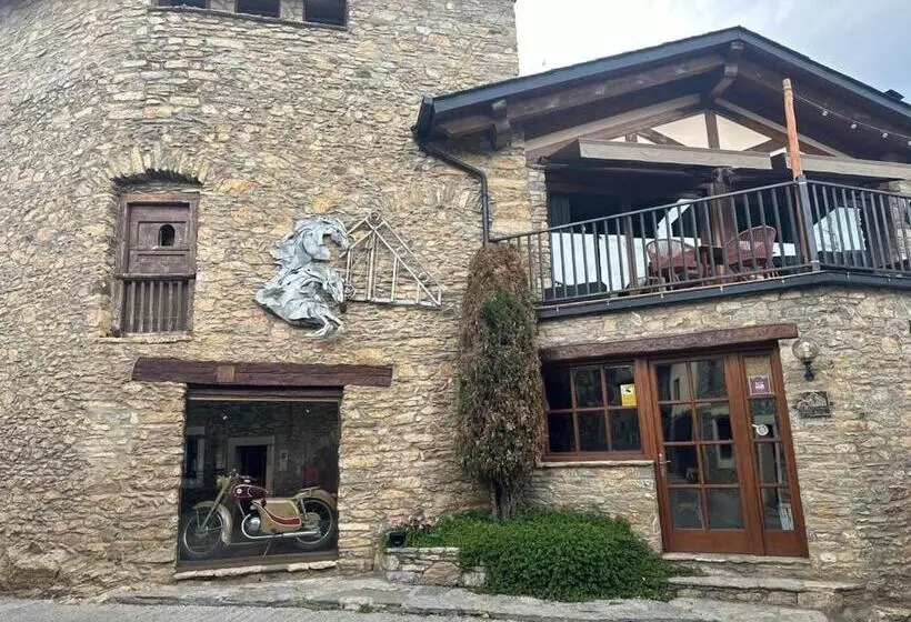 L Hotelet D Estamariu Cal Teixidor